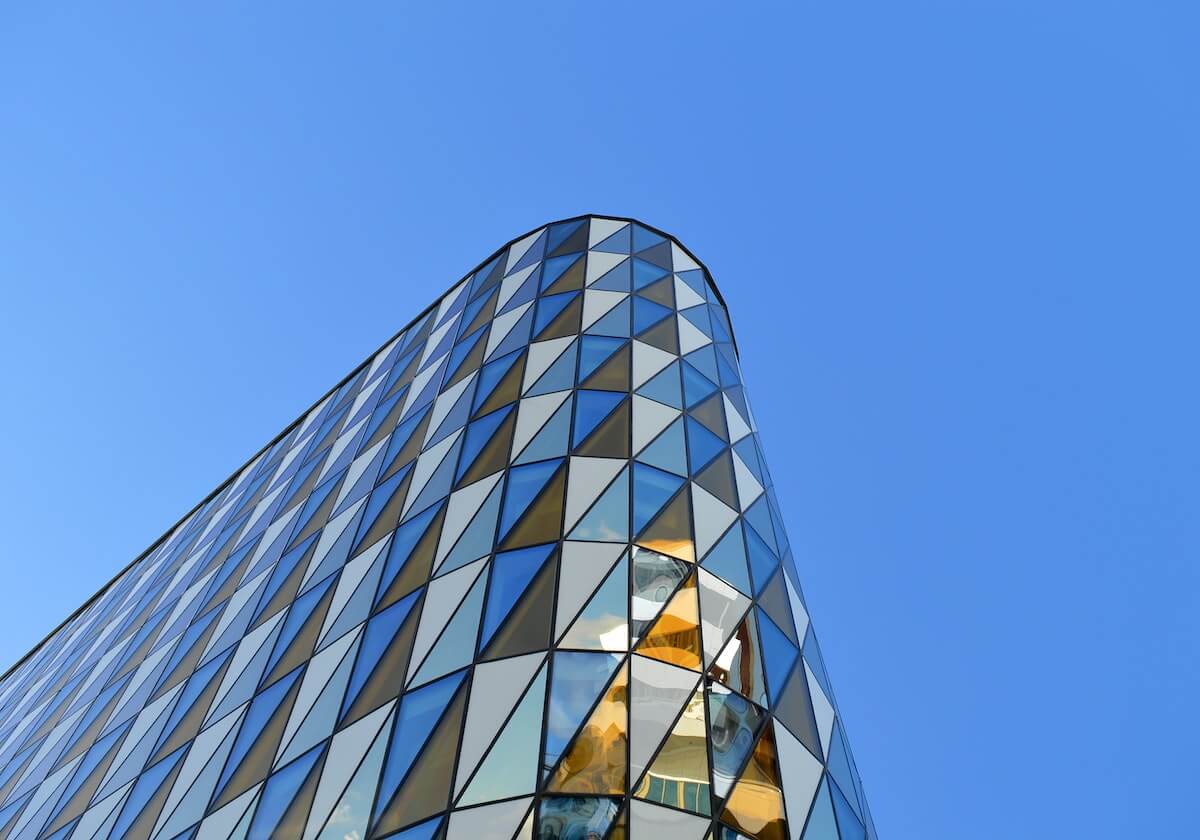 哈哈体育登录入口-杨鸣卸任辽篮主教练